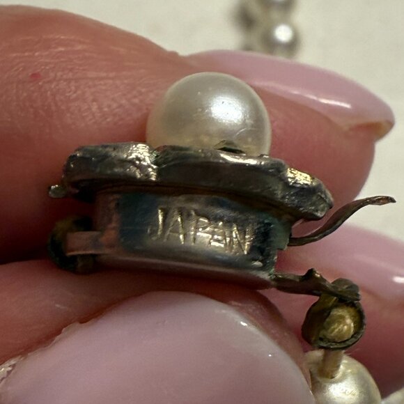 Vintage Faux Pearl Necklace 54" - Picture 4 of 7